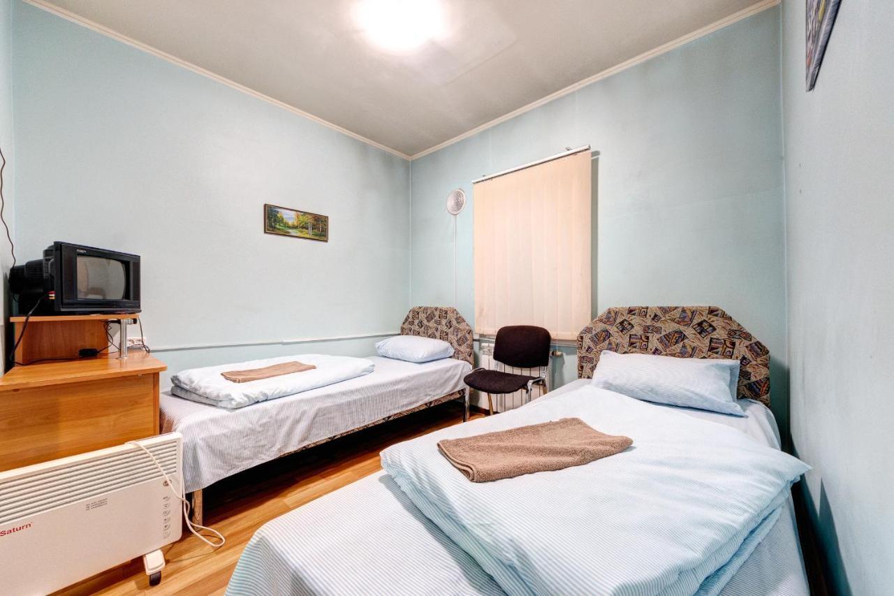 Zvezda Hotel *